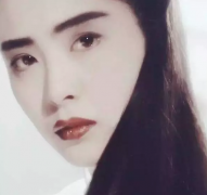 “待我長(zhǎng)發(fā)及腰”下一句，你知道嗎？