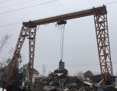 龍門吊不同主梁結構的應用