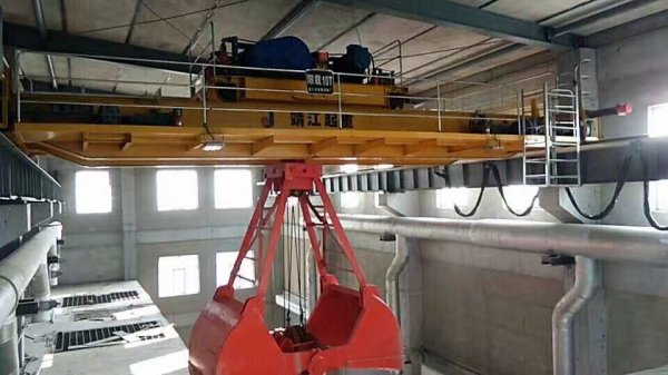 抓斗起重機抓斗需要及時維護哦！