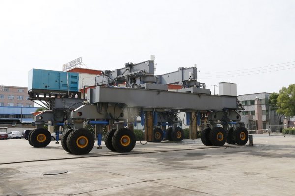 液壓龍門(mén)吊廠家，靖起按需定制，技術(shù)可靠！